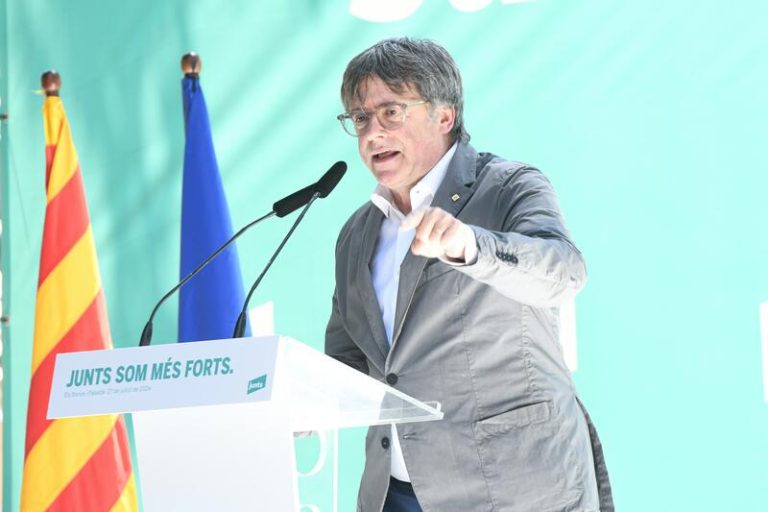Puigdemont ratifica categóricamente su propósito de presentarse al debate de investidura