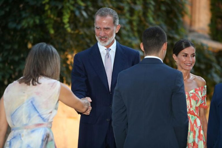 Los Reyes ofrecerán una recepción a la población balear en el palacio de Marivent
