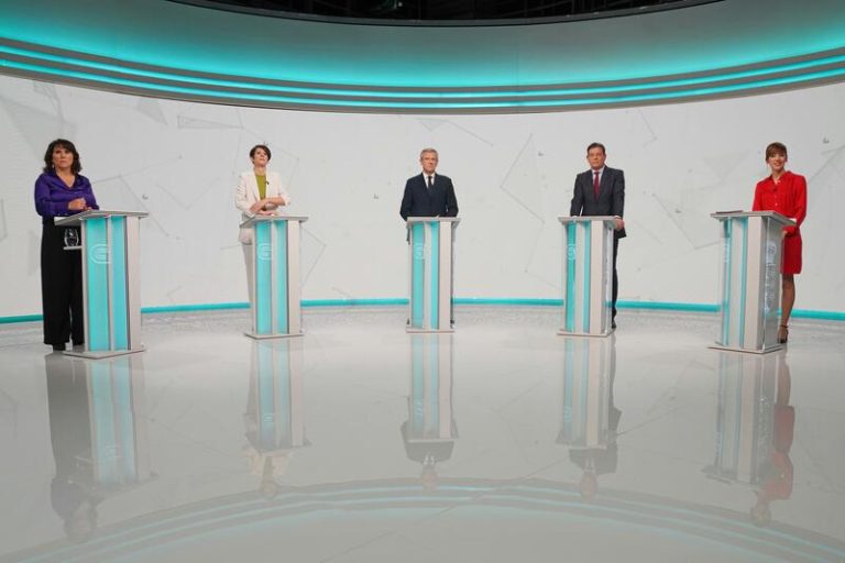 Reforma de la ley de la CRTVG: Alfonso Rueda, en el ojo del huracán político