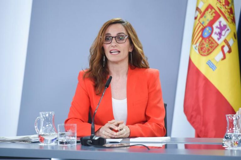 Luz verde al anteproyecto de ley para reducir y prevenir el consumo de alcohol en menores