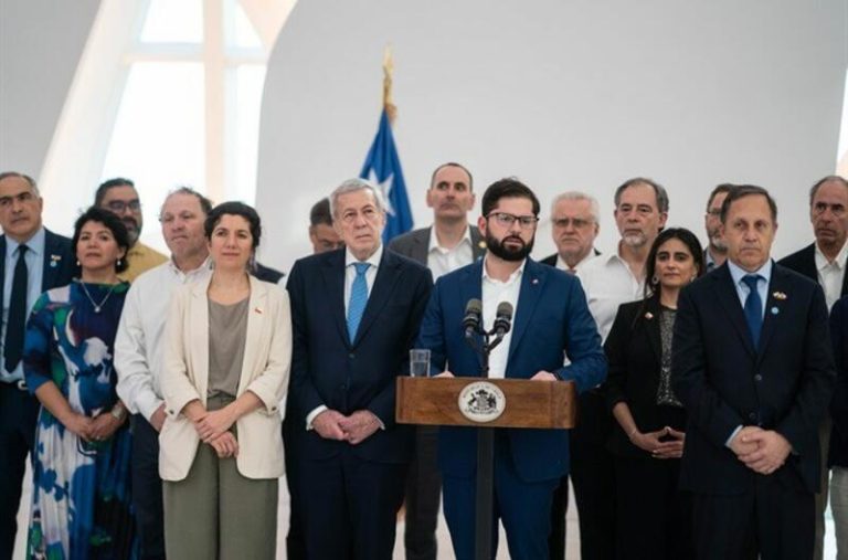 Gabriel Boric destaca la oportunidad de aumentar el intercambio comercial con Emiratos Árabes Unidos