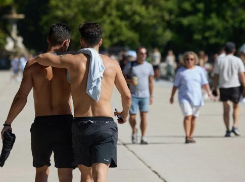 La ola de calor deja avisos rojos por altas temperaturas en algunas zonas de España