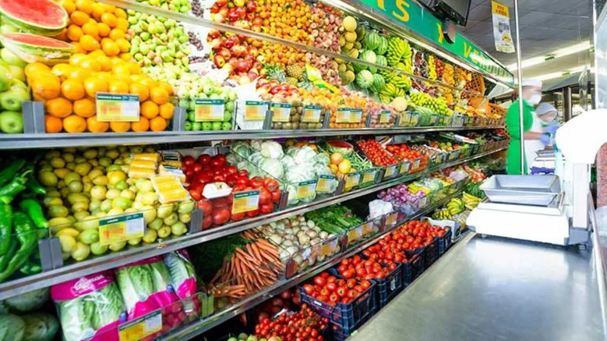 La cesta de la compra sube un 5,18% hasta 6.602 euros, pero cambiar de súper ahorra 4.381 al año 1 supermercado más barato