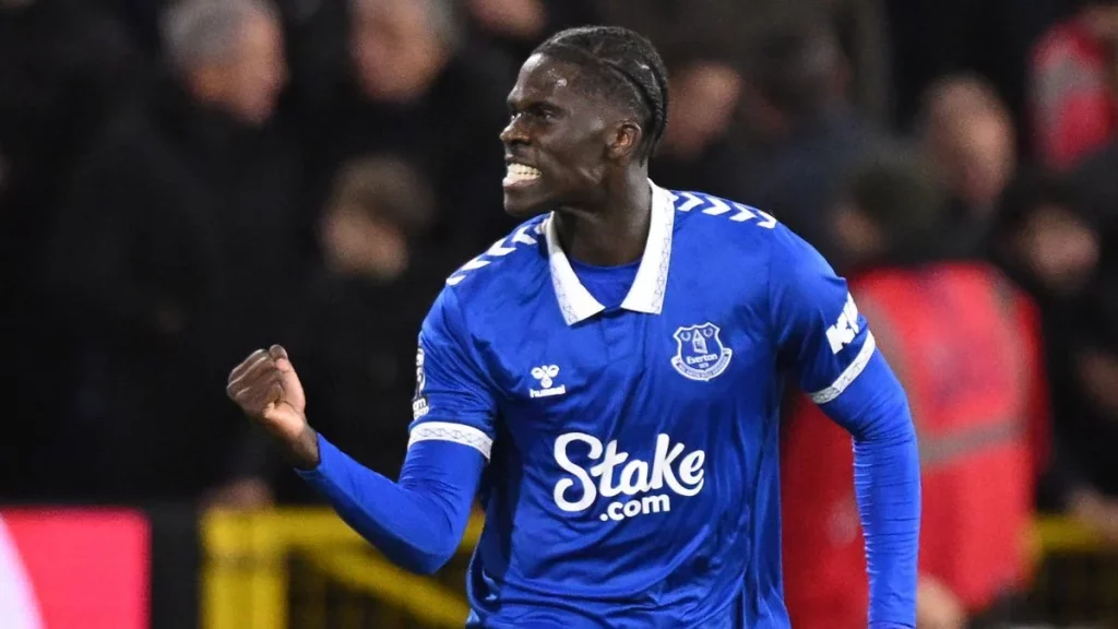 Amadou Onana, una opción prometedora para el Barça