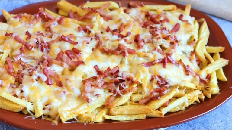 Cómo preparar patatas bacon cheese fries caseras mejor que Foster’s Hollywood
