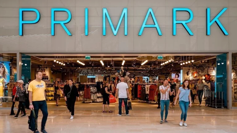 Cuesta solo 5 euros, lo lleva Paula Echevarría y es de Primark