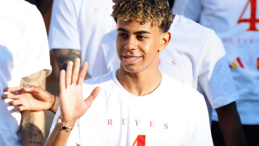 Lamine Yamal y Álex Padilla confirman que están juntos: foto viral 60 Descubrimiento revelador