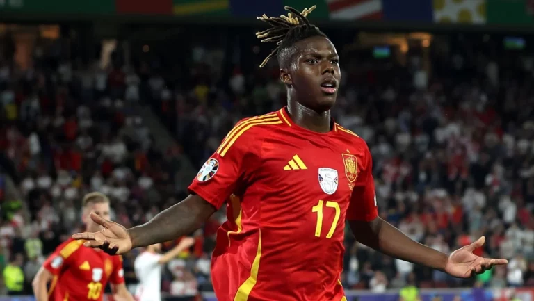 Nico Williams tiene un guardaespaldas de lujo