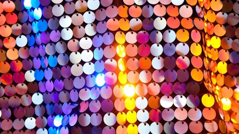 El increíble origen de las lentejuelas esconde una historia fascinante