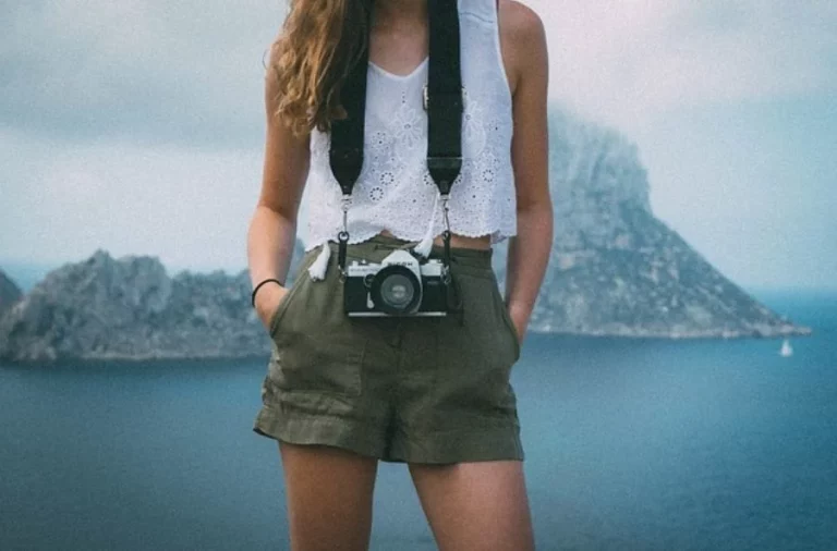 Estas 6 bermudas de Zara afinan tu silueta y te hacen lucir más elegante