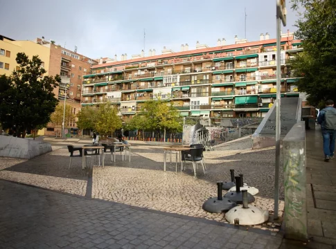 Lavapiés protesta contra los grandes propietarios para evitar desahucios
