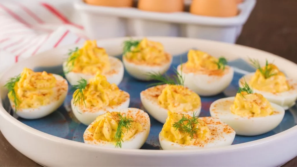 Huevos rellenos endiablados