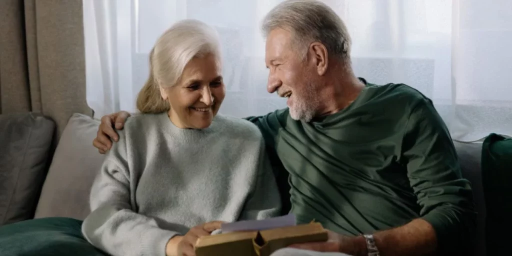 Por qué las mujeres envejecen antes que los hombres: la ciencia lo explica 40 Inicio del envejecimiento