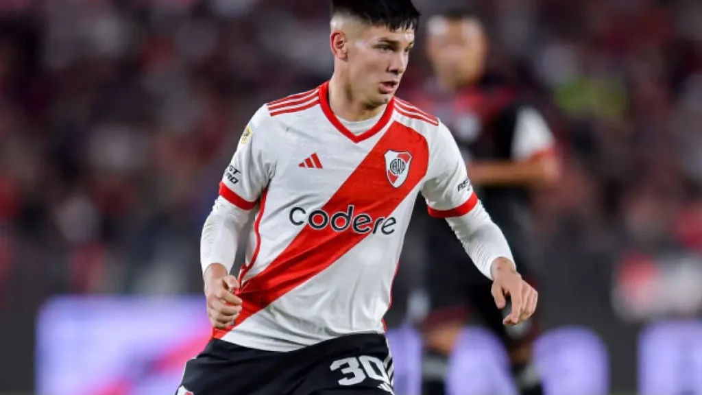 La operación Mastantuono