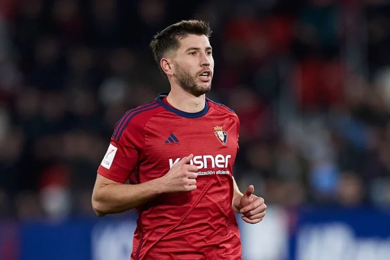 La ridícula oferta que puede sacar a David García de Osasuna tras rechazar los millones del Athletic
