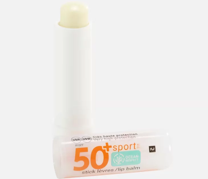 Decathlon estrena un kit de crema solar, aftersun y lápiz de labios insuperable por Primor o Druni