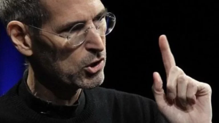 Los 7 consejos de Steve Jobs, creador de Apple, para alcanzar el éxito