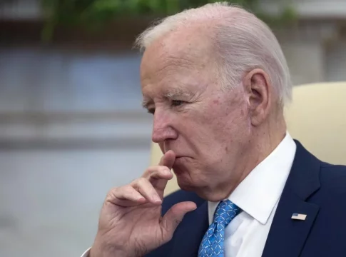 Los demócratas se aferran a un problema médico para echar a Biden Los demócratas se aferran a un problema médico para echar a Biden