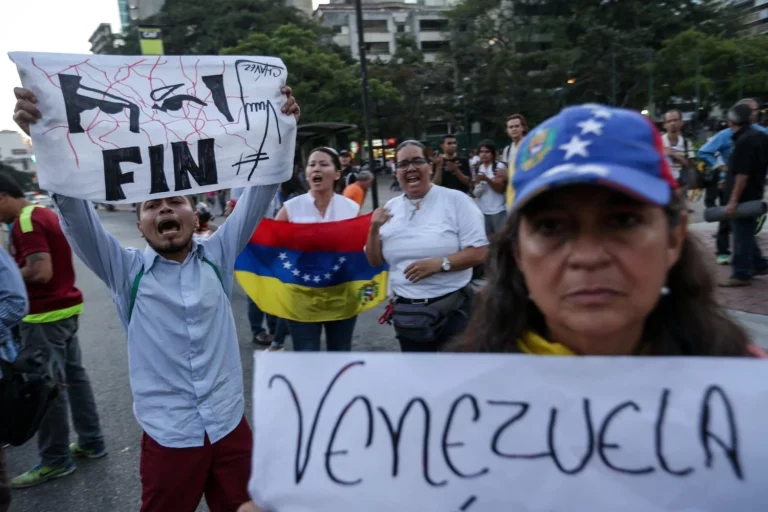 Los venezolanos vuelven a soñar con la libertad tras 25 años de chavismo