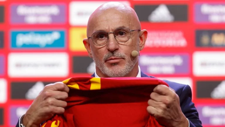 Luis de la Fuente tiene un problema más gordo que Brahim: crack español jugará con Argentina