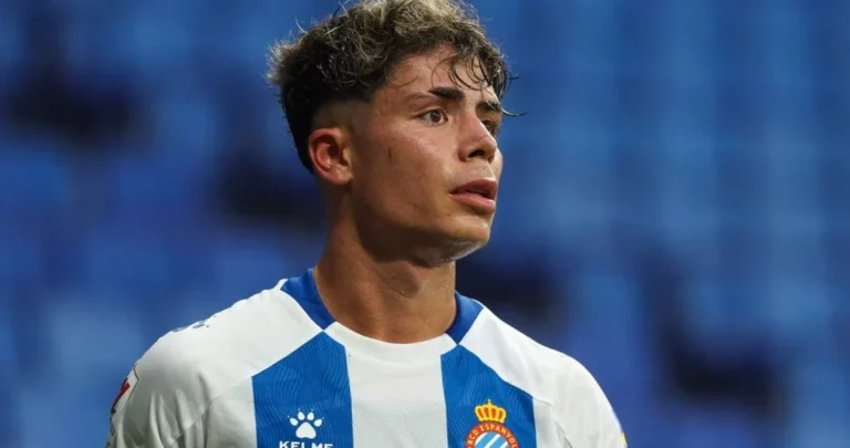 Nico Melamed raja del Espanyol nada más fichar por el Almería