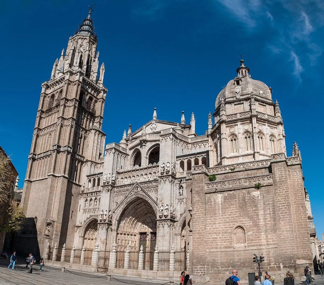 Maravíllate con la Catedral de Nuestra Señora Santa María