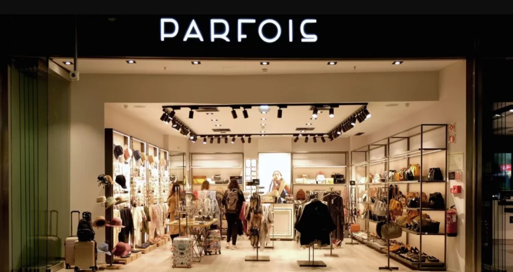 Estas llamativas zapatillas de Parfois las van a llevar las influencers por encima de las Nike y Puma