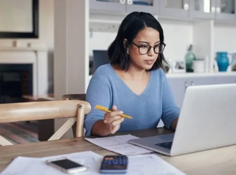 Cuándo puedo pedir a mi empresa trabajar las 37,5 horas semanales Fuente: Freepik Cuándo puedo pedir a mi empresa trabajar las 37,5 horas semanales Fuente: Freepik