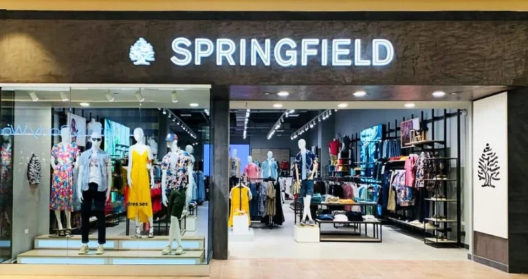 Springfield tiene un vestido camisero sofisticado y fresquito que vende barato Amazon