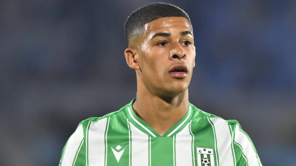 El factor que frena el fichaje de Hancko por el Atlético 46 Un futuro prometedor