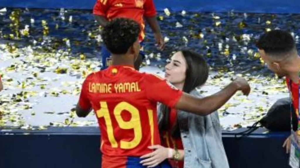 Lamine Yamal y Álex Padilla confirman que están juntos: foto viral 59 Un momento de tensión captado