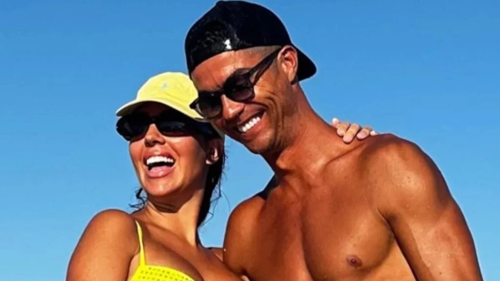 La millonada que cuesta a Cristiano Ronaldo tener contenta a Georgina Rodríguez 36 Un nuevo estándar en turismo
