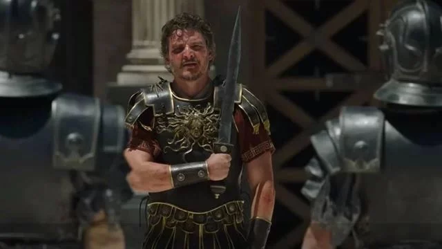 Una batalla monumental abre la película