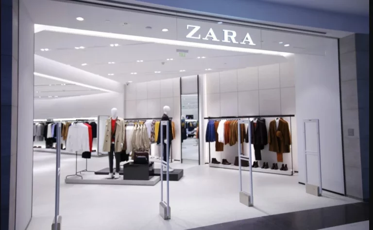 Zara tiene un pantalón de lino con un 30 % de descuento fresquito y que combina con todo