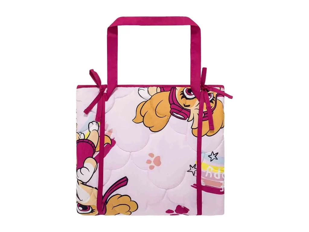 Este invento de Lidl de 9 euros termina con todos los inconvenientes de las toallas en la playa 24 Un diseño que conquista: practicidad y estilo en la arena