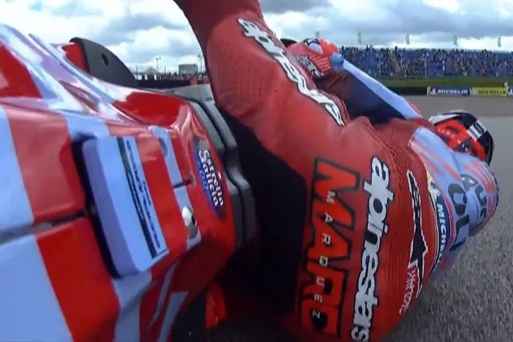 Jorge Martín saca los colores a Marc Márquez en Alemania 1 caída marquez Alemania 2024 Jorge martin