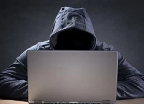 La Policía Nacional advierte: corres peligro si coges el teléfono y te dicen esto