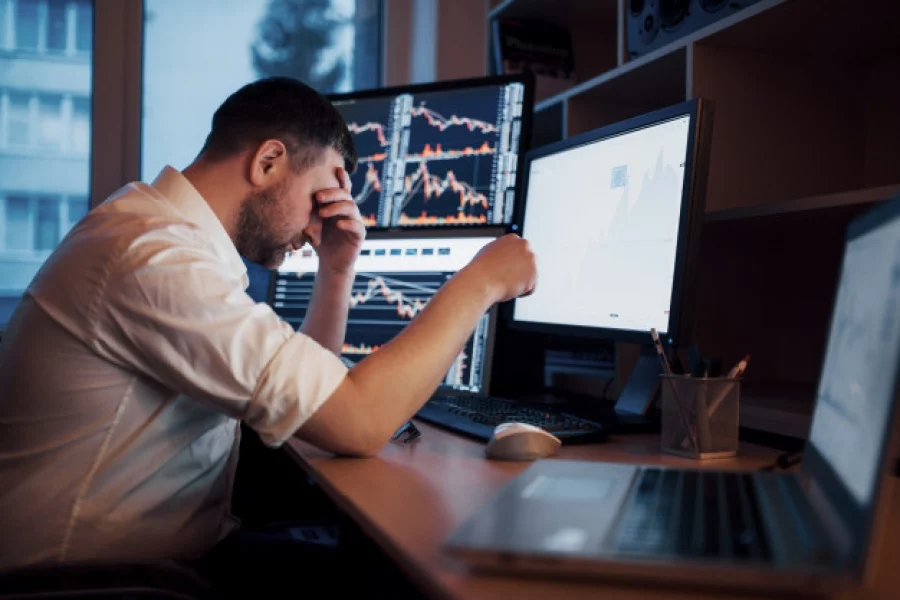 La línea roja del teletrabajo: ¿Vigilancia o invasión?