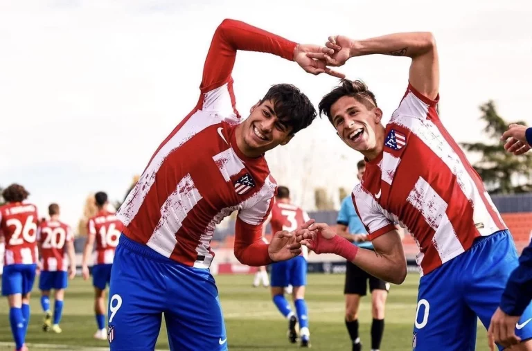 Carlos Martín sigue el plan de Samu Omorodion antes de triunfar en el Atlético