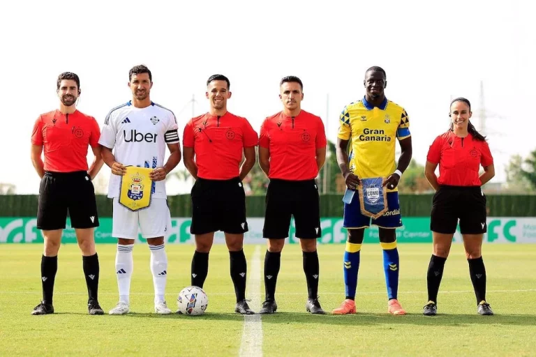 Mfulu quiere cambiar Las Palmas por LaLiga Hypermotion