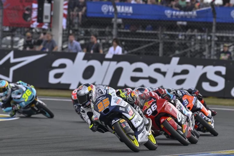 Collin Veijer logró la primera pole position del Moto3 con récord en Sachsenring