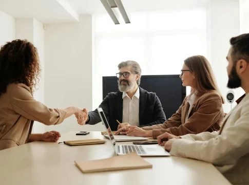 outsourcing ¿En qué consiste el outsourcing de recursos humanos?