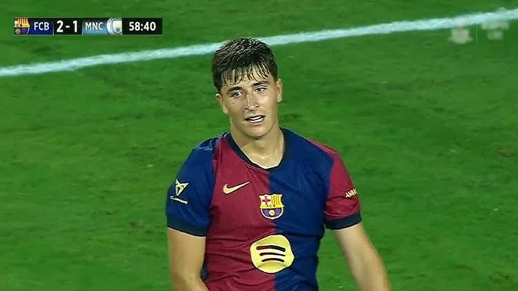 Hansi Flick echa para atrás la decisión más polémica de Xavi Hernández 1 pablo torre hansi flick