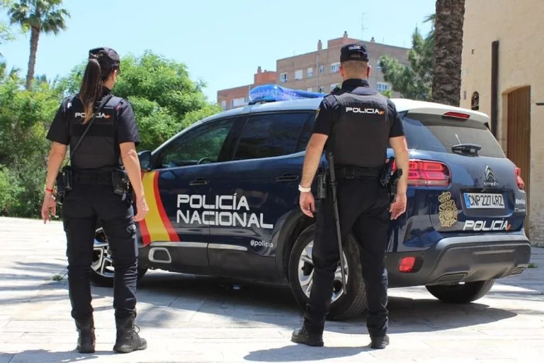 La Policía Nacional avisa a los padres por lo que está pasando con los niños