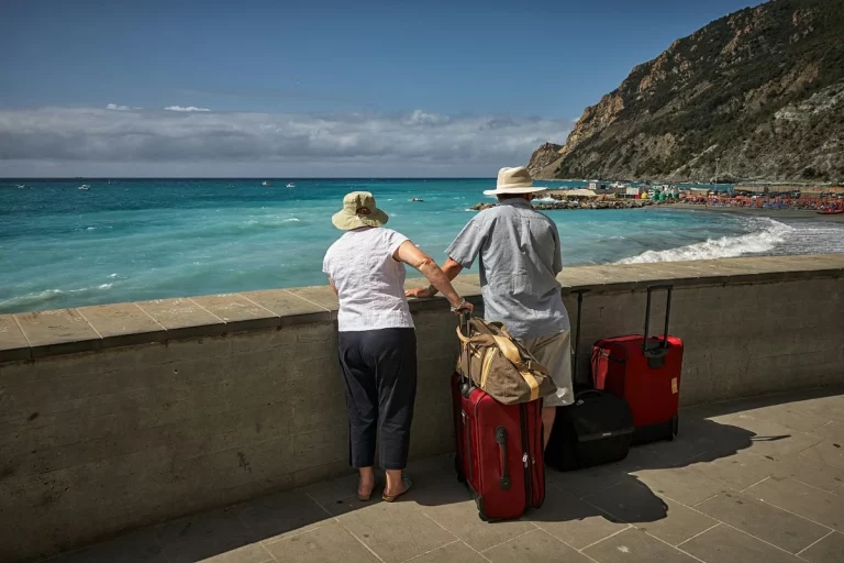 Viajeros de alta velocidad suben un 21% entre abril y junio y superan los 10 millones por bajada precios