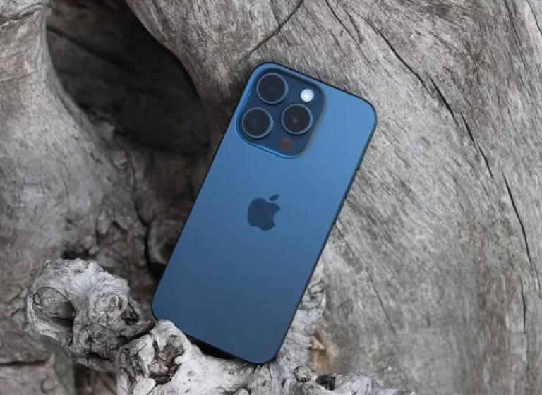 El iPhone 15 Pro podría ser el mejor móvil del mundo si no tuviera un gran problema que afecta a los usuarios