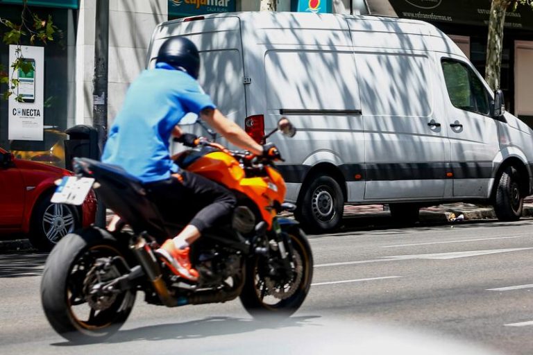 Auge del sector de las motos y vehículos ligeros: incremento del 13% en julio y más de 25.500 unidades matriculadas