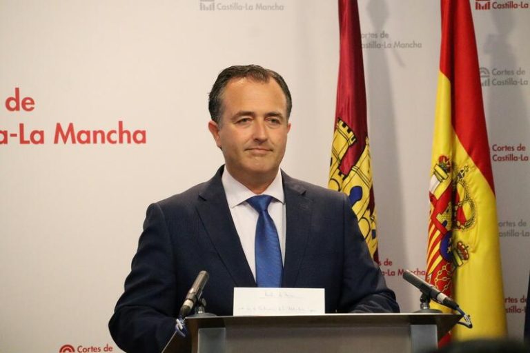Vox reclama a Page que dé cuentas en el Congreso de sus tácticas contra el pacto del PSC-ERC