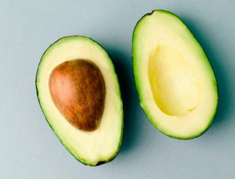 El gran éxito del aguacate valenciano: Producción al alza y precios justos