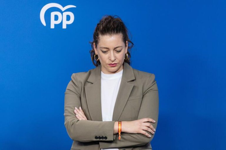 El PP arremete contra Sánchez por entregar a 500 separatistas 